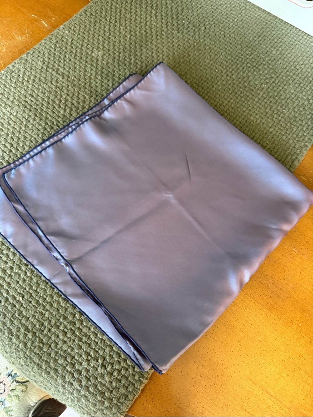 Vintage Hermès Purple Iridescent 100% Silk Scarf 26.5” Made in France